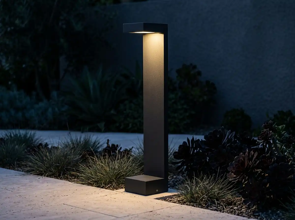 l-shaped-outdoor-led-path-light-garden-night